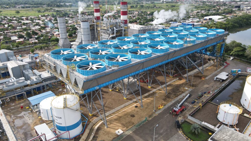 Termocandelaria W-Style air cooled condenser in Colombia
