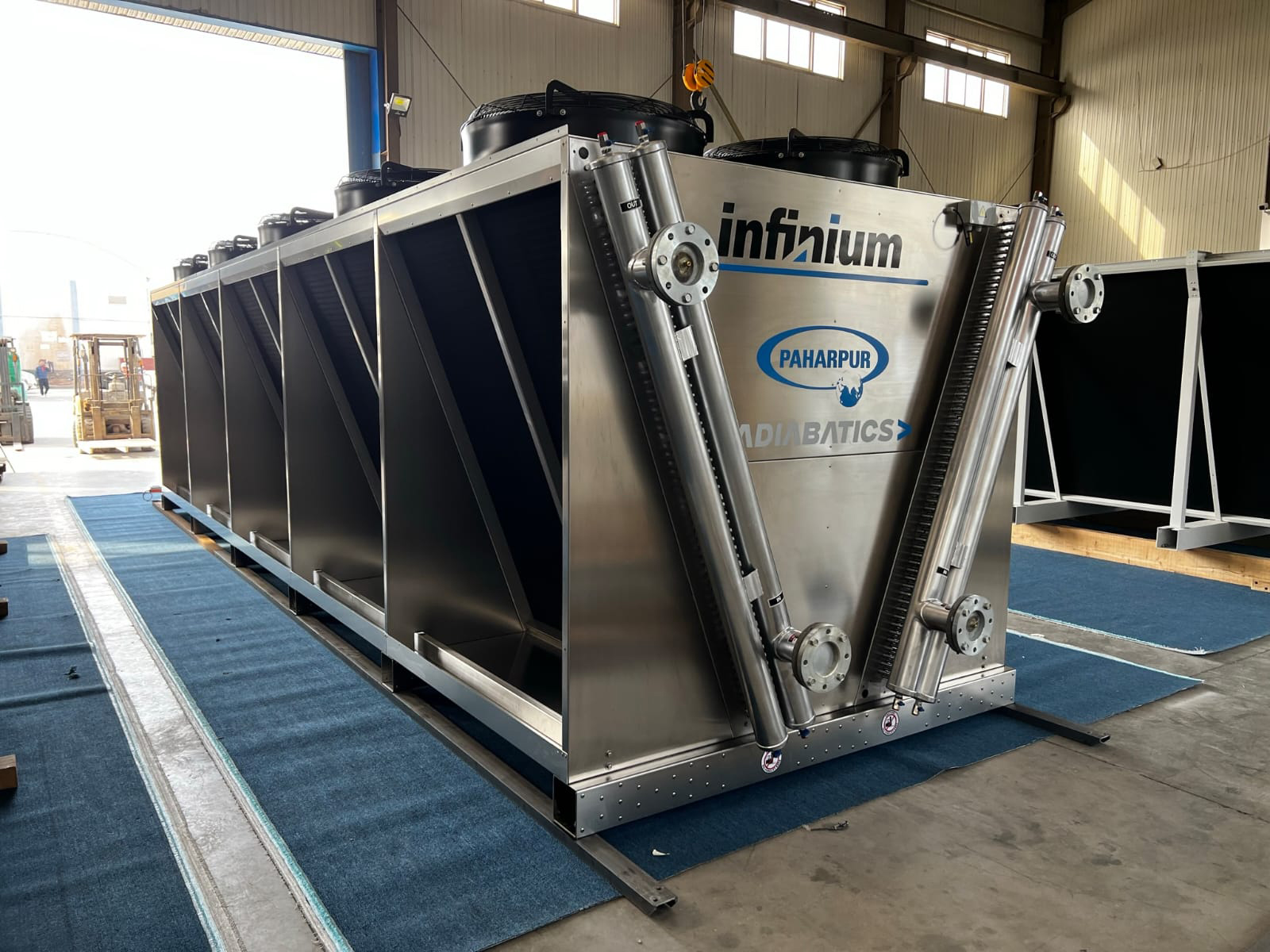 adiabatic cooling system
